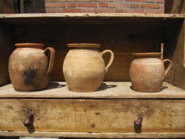 Old Hungarian pottery pot 18 cm high.