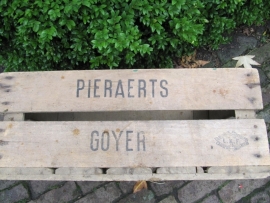 Houten veilingkist