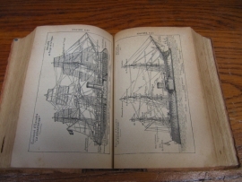 Oude Pierre Larousse geïllustreerd woordenboek