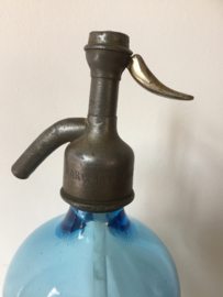 Old blue seltzerbottle