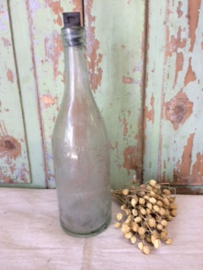 Leuke oude fles met stevige schroefdop. Spa Monopole