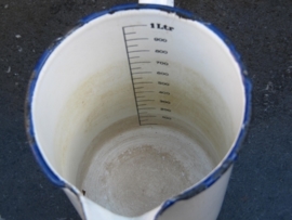 Emaille witte maatkan van 1 liter