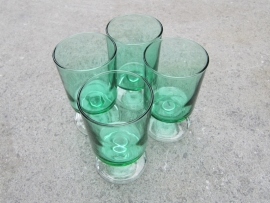 Groene borrelglaasjes