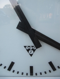 Very nice old large station clock brand Pragotron
