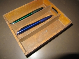 Brocante  houten buro (lade) bakje