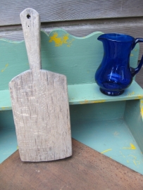 Brocante snijplankje met handvat