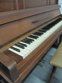 Beautiful old mahogany piano Steinbach-Berlin