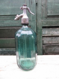 Brocante old seltzer soda bottle in blue / green with facet