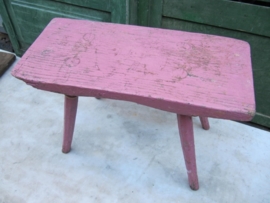 Brocante pink wooden stool