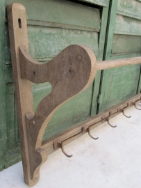 Franse kapstok met 6 haken en hoedenplank