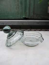 Oud brocante glazen grijzig setje van stolp flesje en schaaltje