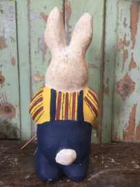 Brocante paashaas in papier maché