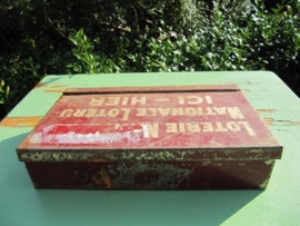 Brocante metalen lotterie verkoopkistjes