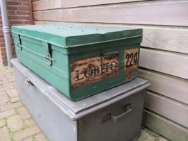 Brocante hele mooie groene metalen scheepskist