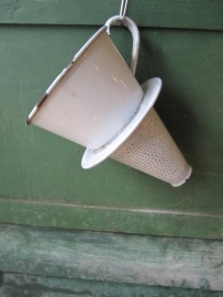 Enamel coffee filter