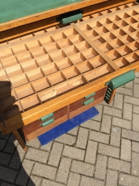 Industriële (letter)kast