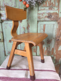 Vintage tafeltje met stoeltjes