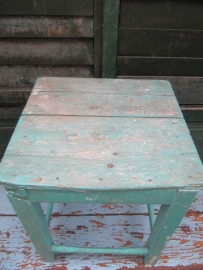 Mooi brocante oud houten groen krukje