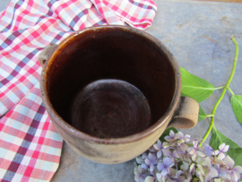 Antieke aardewerk pot