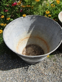 Franse oude zinken grote pot/teil