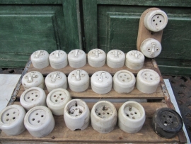 Ancient switchgear price per piece.