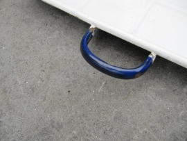 Emaile groot wit met blauw dienblad