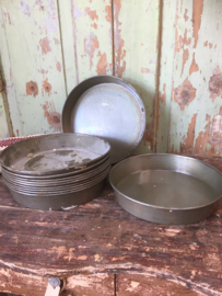 Brocante hoge ronde vlaaivorm