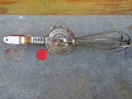 Brocante eierklopper/handmixer