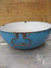 Beautiful brocante rare enamel bowl with handle
