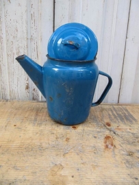 Brocante emaille blauwe koffiepot