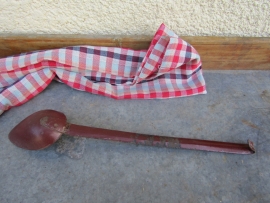 Oude bruine Franse emaille lepel