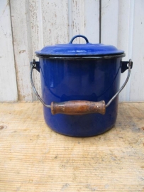 Blue enamel pot with lid larger one