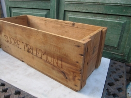Old wooden sugar transportbox