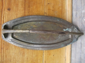 Brocante verzilverde serveer schaal