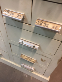 Brocante ladenkast
