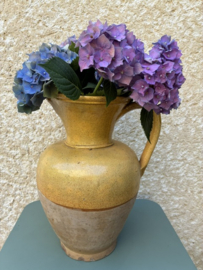 Brocante Franse aardewerk vaas/kan