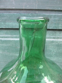 Brocante groene fles van 5 liter