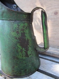 Oude olie schenkkan Quart