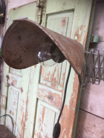 Oude schaarlamp groen/grijs