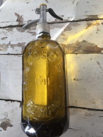 Old seltzerbottle
