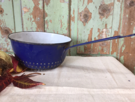 Brocante emaille vergiet met steel