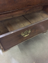 Antieke dressoir, 5 laden