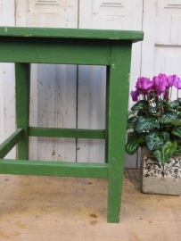 Brocante houten krukje groen