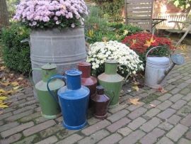Hele mooie oude Roemeense Blauwe emaille melkkan met dop