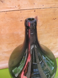 Oude groene fles