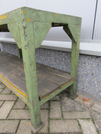 Oude industriële werkbank/tafel*