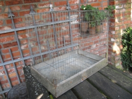 Mooie grote brocante metalen vogelkooi
