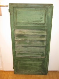 rocante wooden hatch with ventilation louvers
