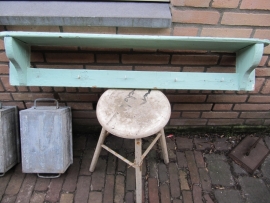 Brocante Franse mintgroene boeren regaal