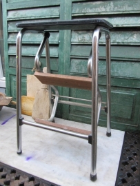 Vintage stepladder / folding stool